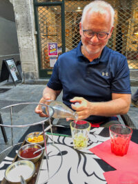 Pause nach dem Shoppen in Rouen